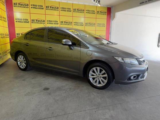 HONDA CIVIC 1.8 LXS 16V FLEX 4P AUTOMÁTICO